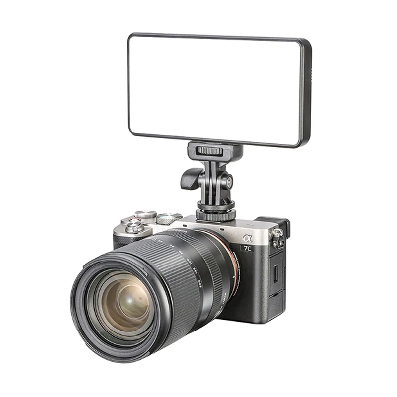 ULANZI VL200 BI-COLOR LED VIDEO LIGHT 